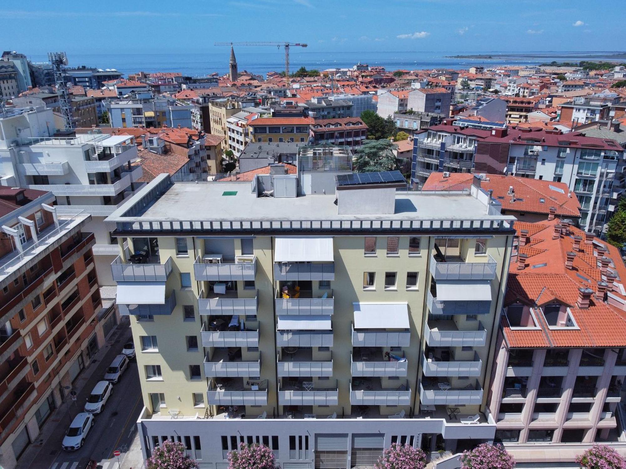 גראדו Residence Hotel Hungaria מראה חיצוני תמונה