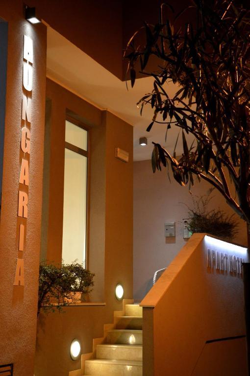 גראדו Residence Hotel Hungaria מראה חיצוני תמונה